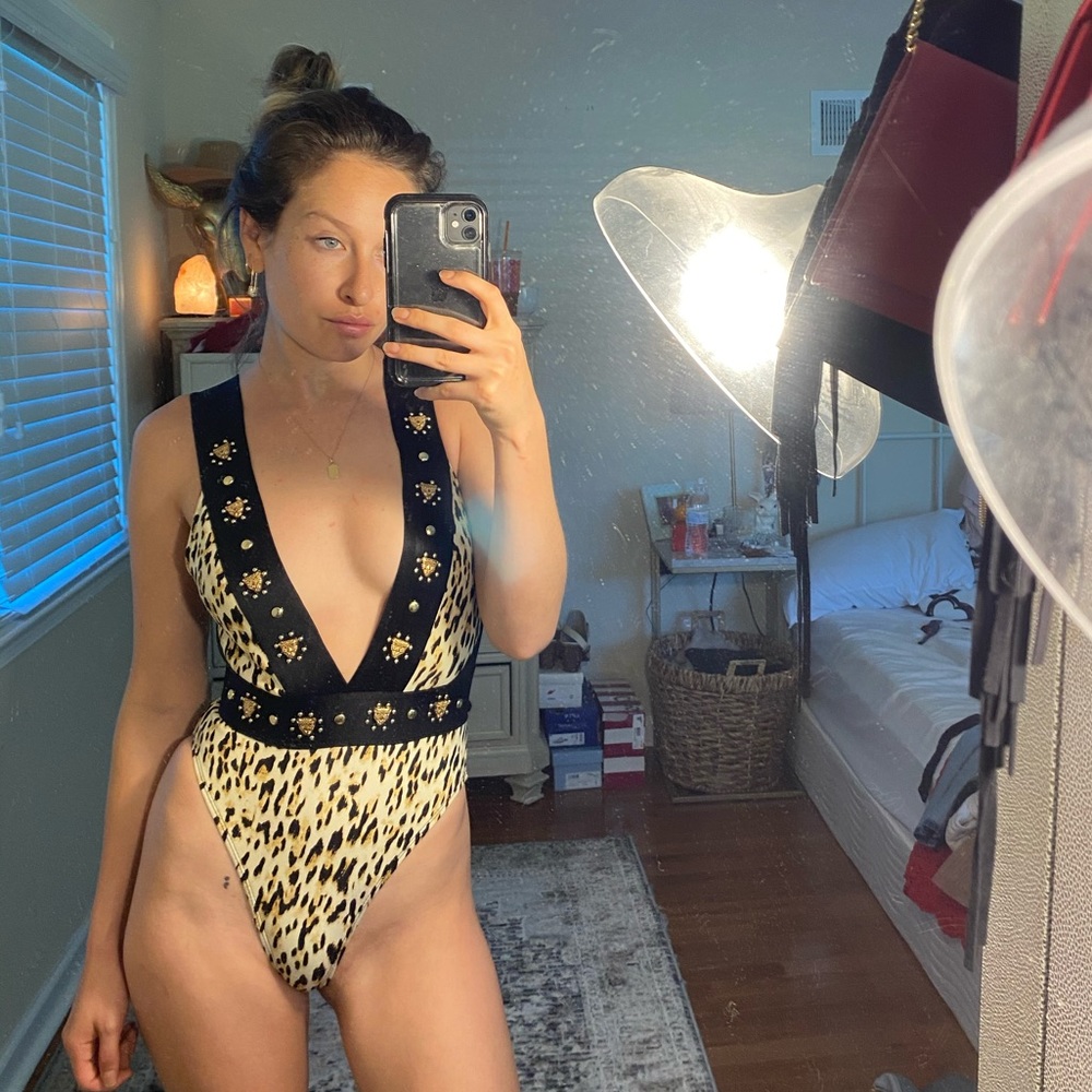 One piece swimsuit